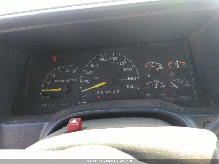 1997 Chevrolet Gmt-400 C1500 VIN: 2GCEC19R4V1255511 Lot: 30041312