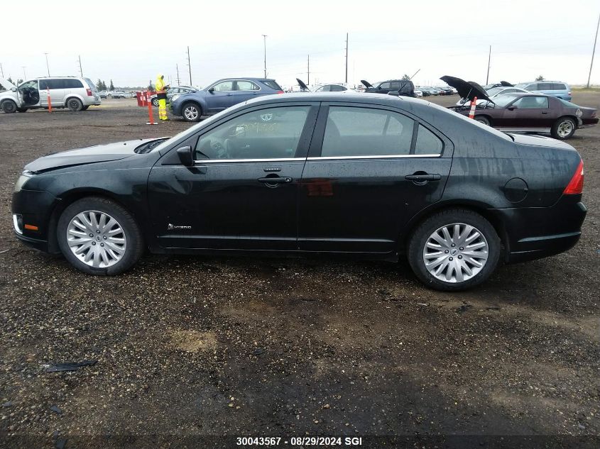 2010 Ford Fusion Hybrid VIN: 3FADP0L35AR167352 Lot: 30043567