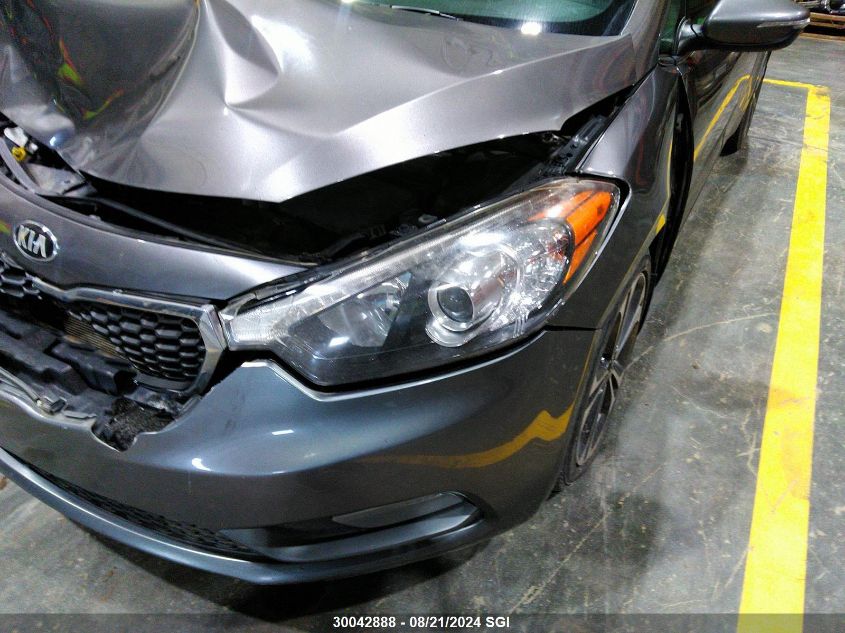 2015 Kia Forte Ex VIN: KNAFX4A81F5395588 Lot: 30042888