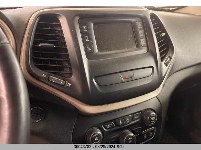 2018 Jeep Cherokee Sport VIN: 1C4PJMAX2JD616792 Lot: 30043783