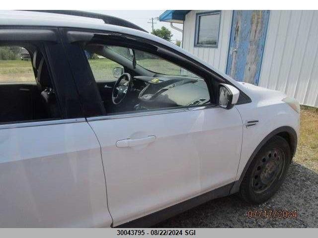 2015 Ford Escape Se VIN: 1FMCU9G9XFUA29397 Lot: 30043795