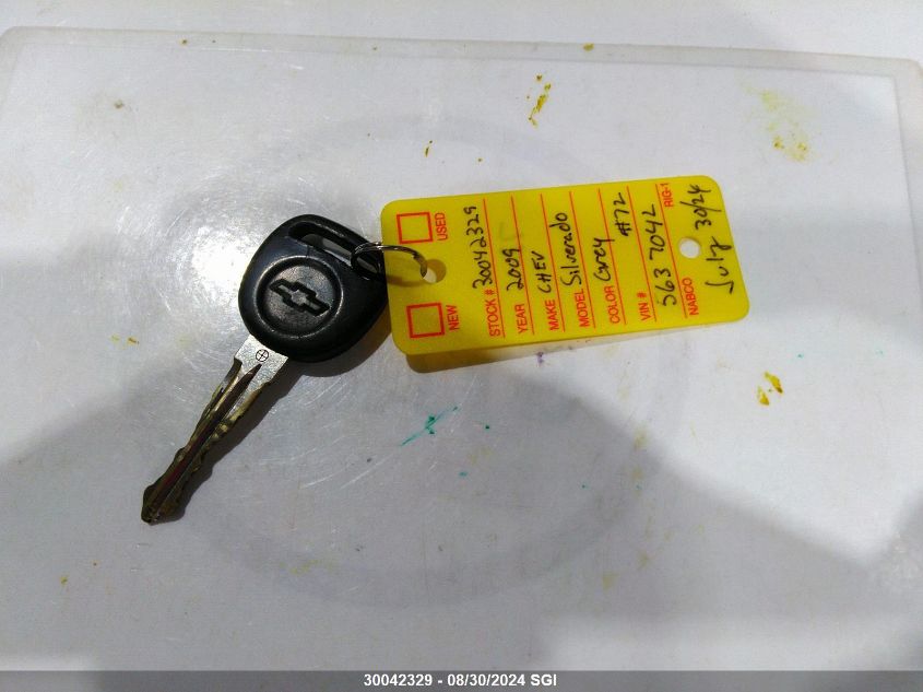 2009 Chevrolet Silverado K1500 VIN: 3GCEK13369G135617 Lot: 30042329