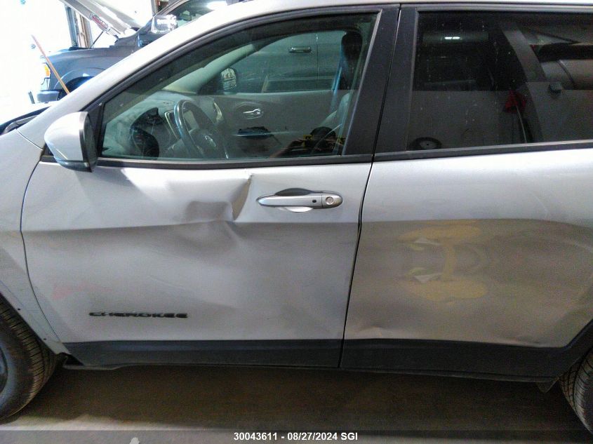 2017 Jeep Cherokee Limited VIN: 1C4PJMDS7HW557804 Lot: 30043611