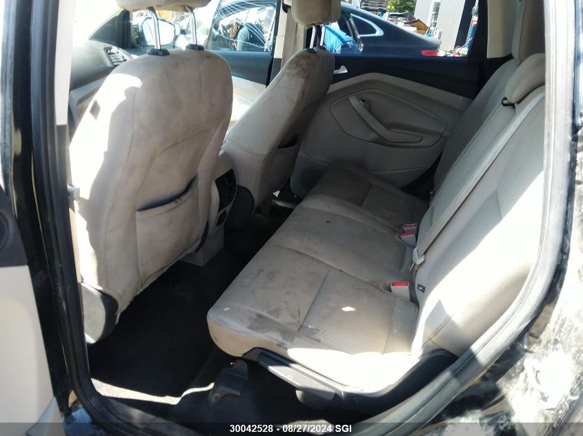 2017 Ford Escape Se VIN: 1FMCU9GD3HUD21996 Lot: 30042528