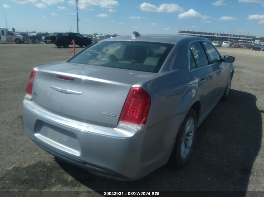 2C3CCAAG7JH307978 2018 Chrysler 300 Touring