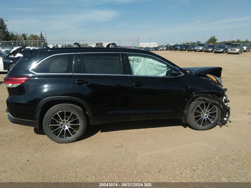 2018 Toyota Highlander Se/Xle VIN: 5TDJZRFH2JS536359 Lot: 30043074