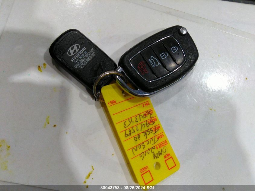 2016 Hyundai Tucson Limited/Sport And Eco/Se VIN: KM8J33A49GU042695 Lot: 30043753