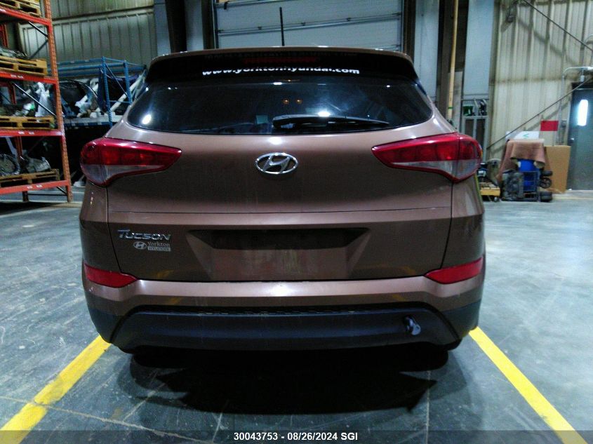 2016 Hyundai Tucson Limited/Sport And Eco/Se VIN: KM8J33A49GU042695 Lot: 30043753