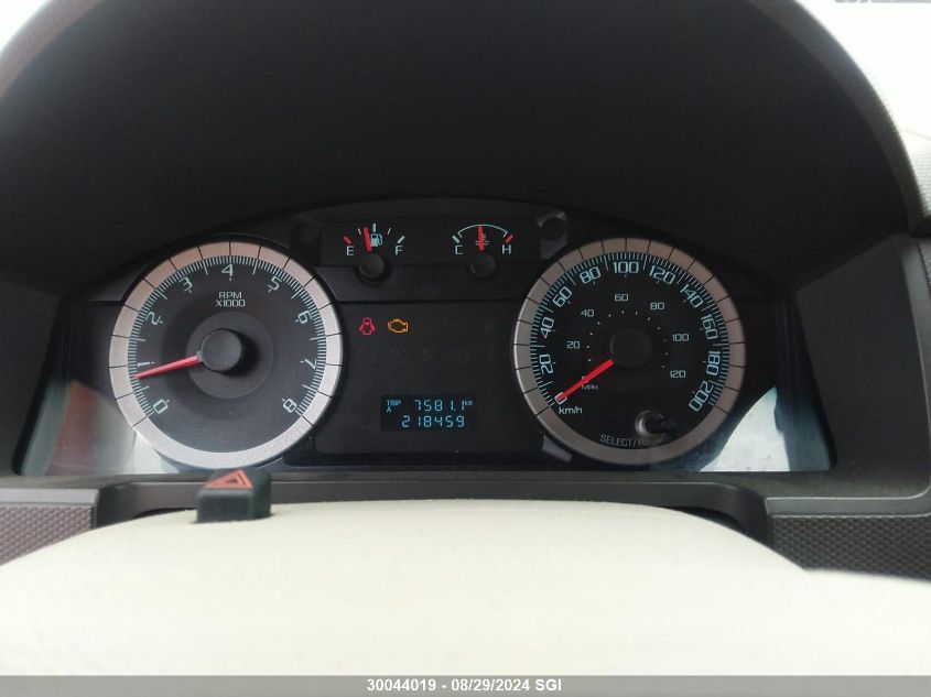 2010 Ford Escape Xlt VIN: 1FMCU9D7XAKB16904 Lot: 30044019