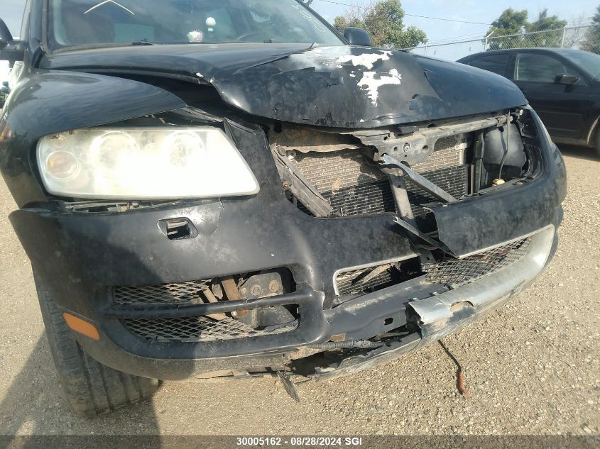 2004 Volkswagen Touareg 4.2 VIN: WVGCM67L74D050313 Lot: 30005162