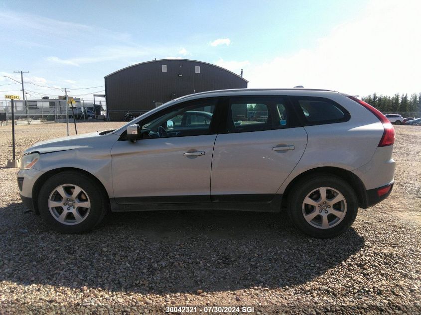 2010 Volvo Xc60 3.2 VIN: YV4982DZ2A2054441 Lot: 30042321