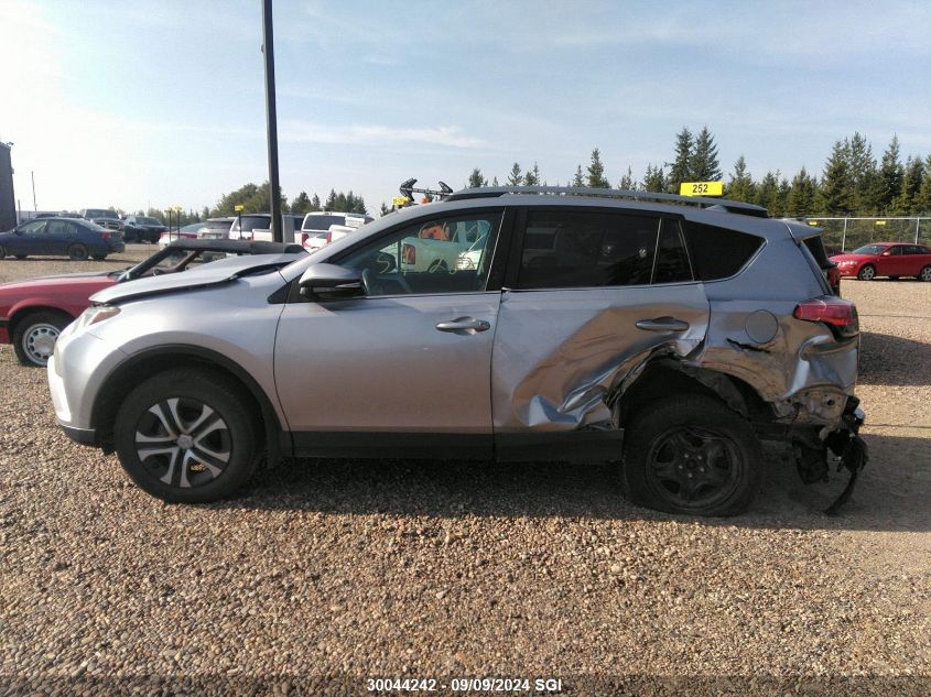 2017 Toyota Rav4 Le VIN: 2T3BFREV0HW662104 Lot: 30044242