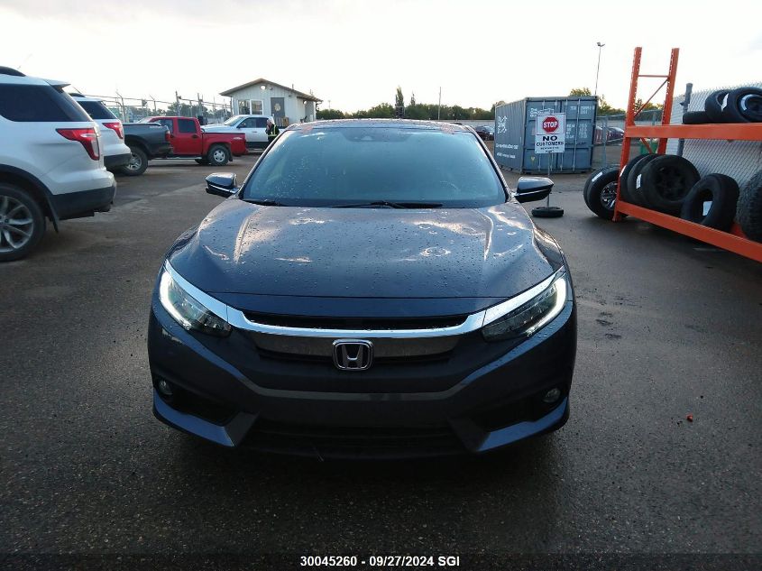 2HGFC3B92JH451038 2018 Honda Civic Touring