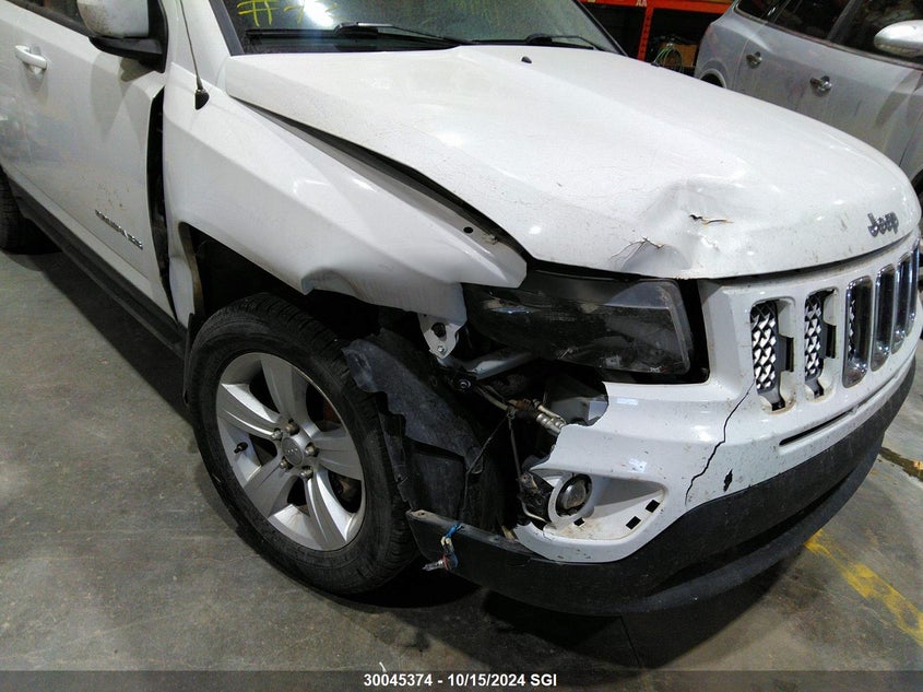 2014 Jeep Compass Sport VIN: 1C4NJDAB8ED761465 Lot: 30045374