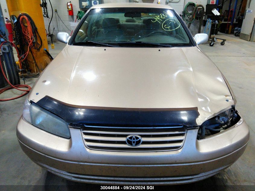 1998 Toyota Camry Ce/Le/Xle VIN: JT2BG22K8W0223757 Lot: 30044884