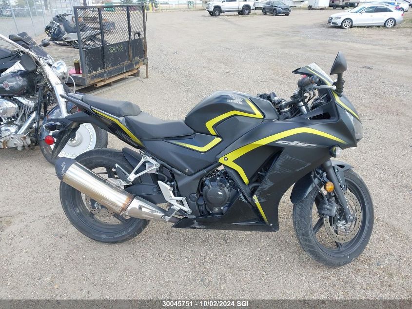 2015 Honda Cbr300 Ra VIN: MLHNC5168F5100546 Lot: 30045751