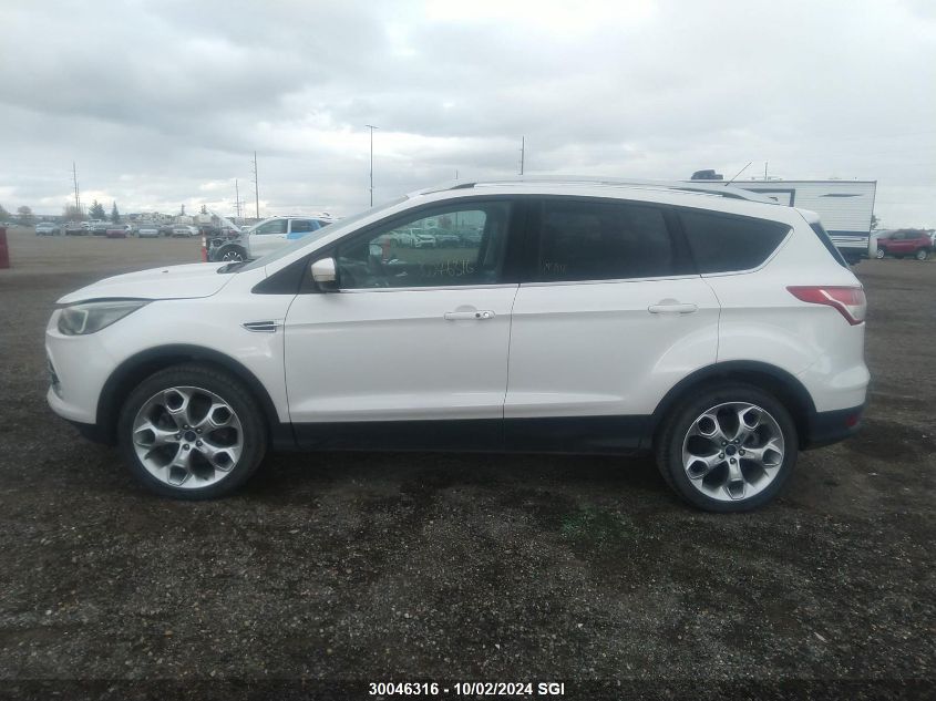 1FMCU9J95EUA41321 2014 Ford Escape Titanium