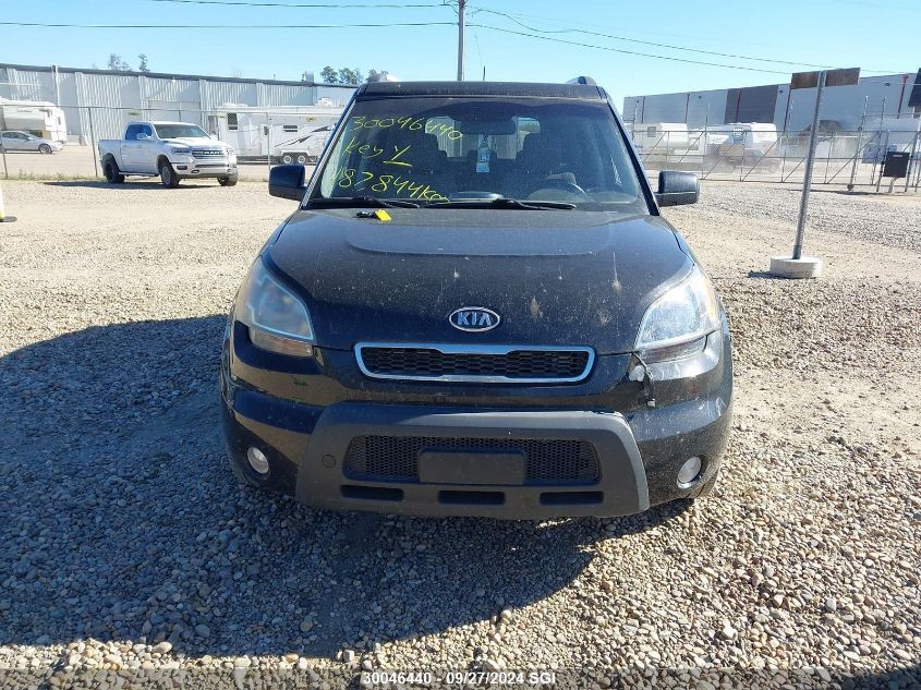 KNDJT2A22A7187192 2010 Kia Soul +/!/Sport