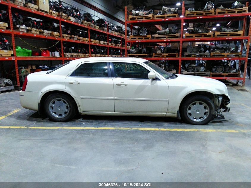 2005 Chrysler 300 Touring VIN: 2C3JA53G25H561153 Lot: 30046376