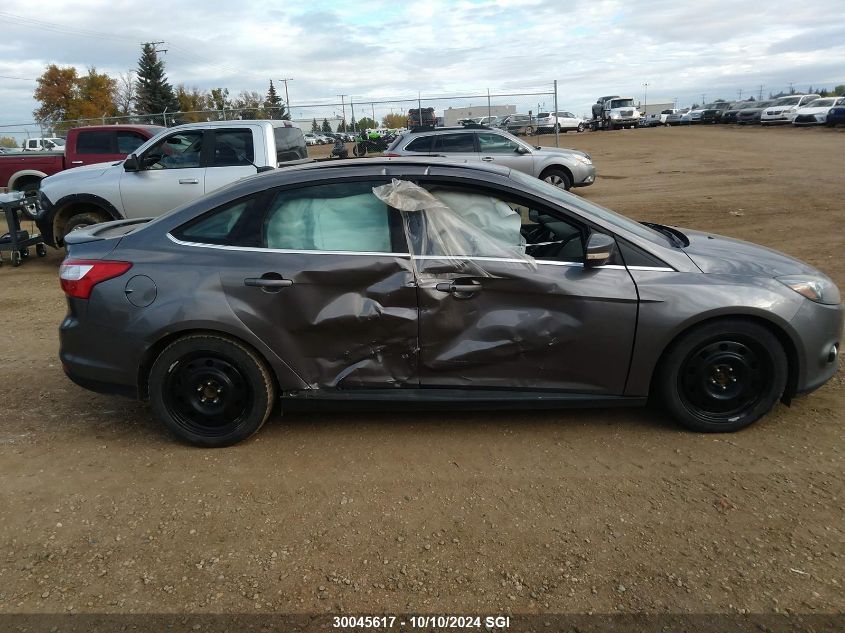 1FADP3J28EL290191 2014 Ford Focus Titanium