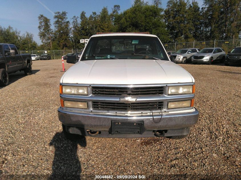 1998 Chevrolet Gmt-400 K1500 VIN: 1GCEK14MXWZ232581 Lot: 30044882