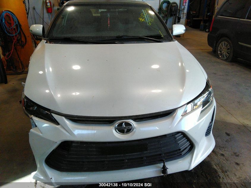 JTKJF5C71GJ013829 2016 Toyota Scion Tc