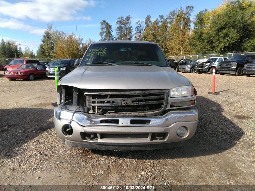 2005 GMC New Sierra K1500 VIN: 2GTEK13T351335616 Lot: 30046718