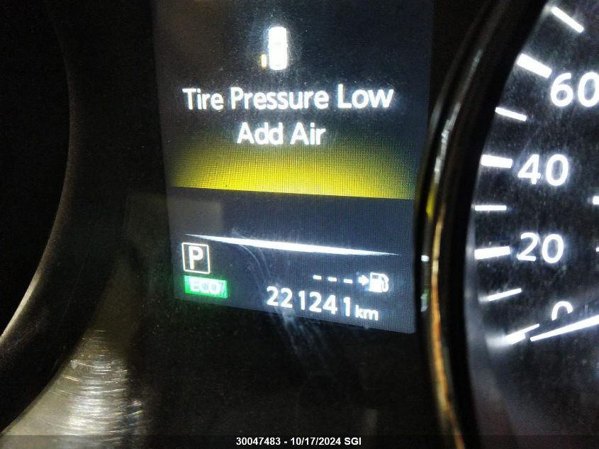 2017 Nissan Rogue Sv/Sl VIN: 5N1AT2MVXHC738875 Lot: 30047483