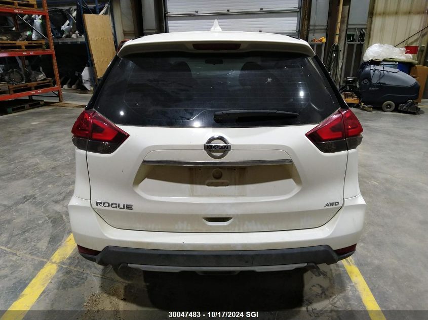 2017 Nissan Rogue Sv/Sl VIN: 5N1AT2MVXHC738875 Lot: 30047483