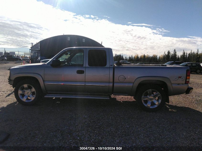 2003 GMC New Sierra K1500 VIN: 2GTEK19V931255744 Lot: 30047326