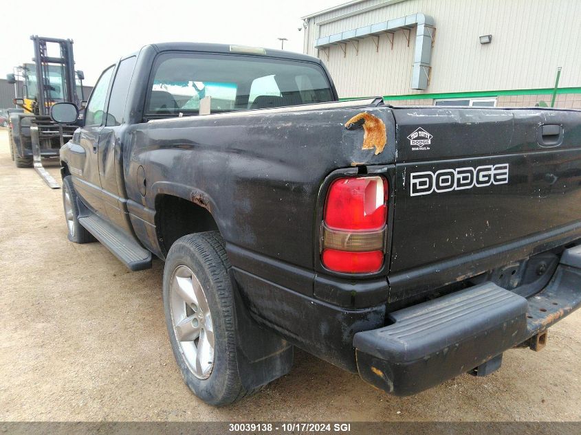 2000 Dodge Ram 1500 VIN: 3B7HF13Z8YG163178 Lot: 30039138