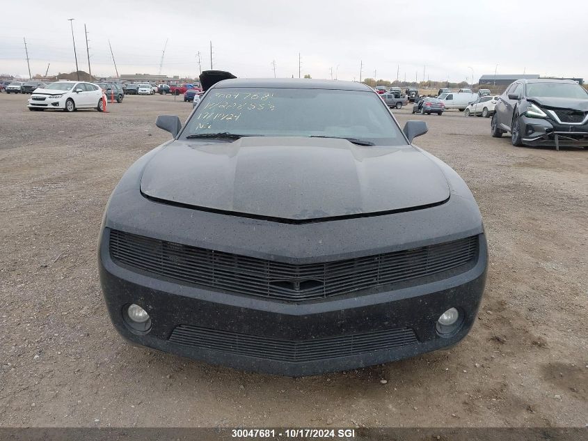 2013 Chevrolet Camaro Lt VIN: 2G1FC1E38D9228553 Lot: 30047681