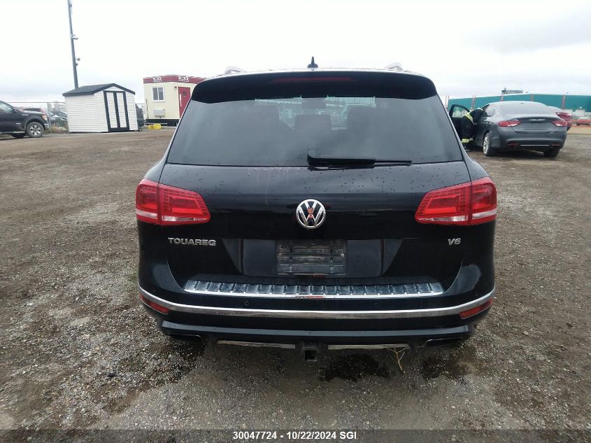 2016 Volkswagen Touareg Highline/Execline W/Rline VIN: WVGDF9BP8GD009364 Lot: 30047724