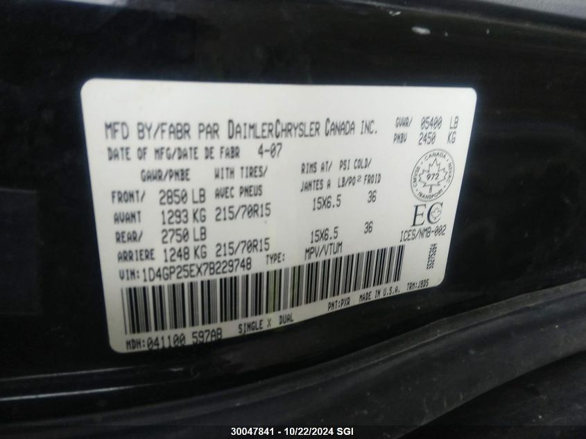 2007 Dodge Caravan Se VIN: 1D4GP25EX7B229748 Lot: 30047841