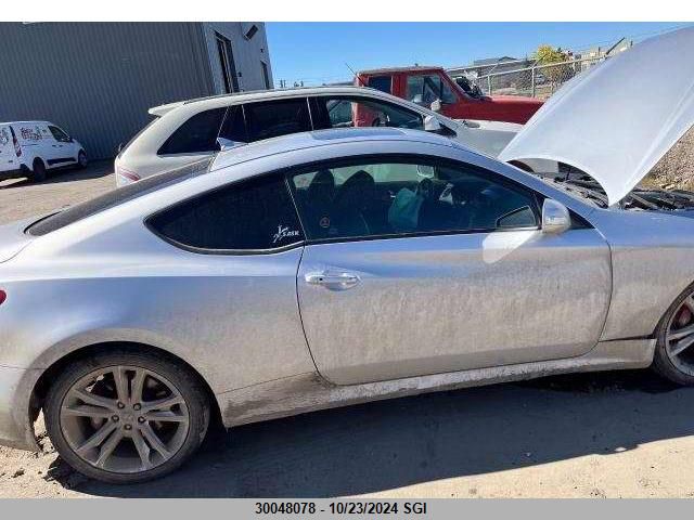 2011 Hyundai Genesis Coupe 3.8L VIN: KMHHU6KH7BU047806 Lot: 30048078