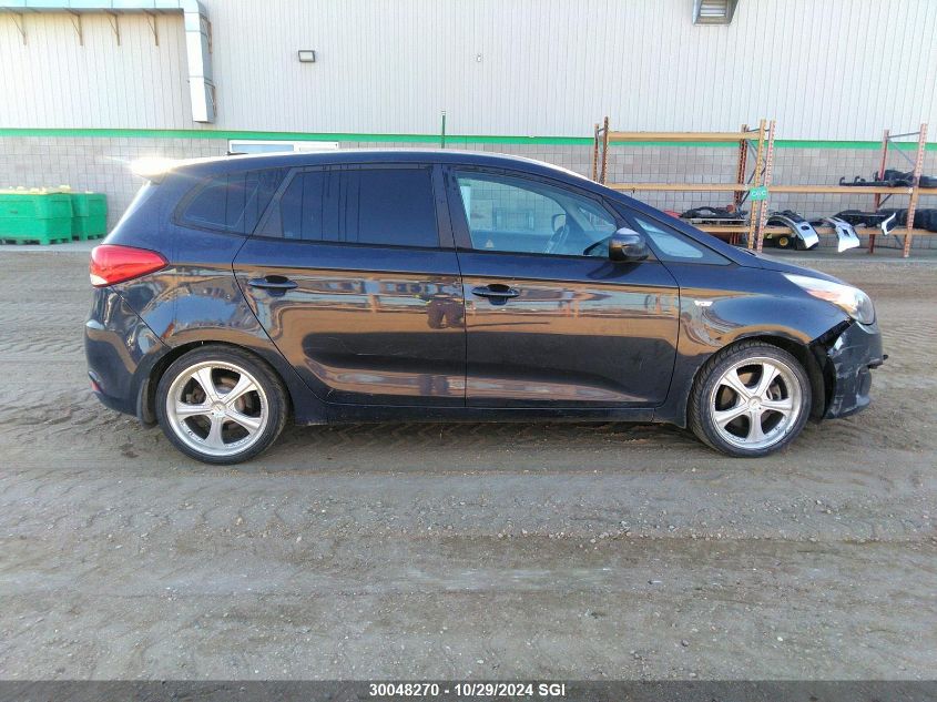 2014 Kia Rondo VIN: KNAHT8A34E7020748 Lot: 30048270