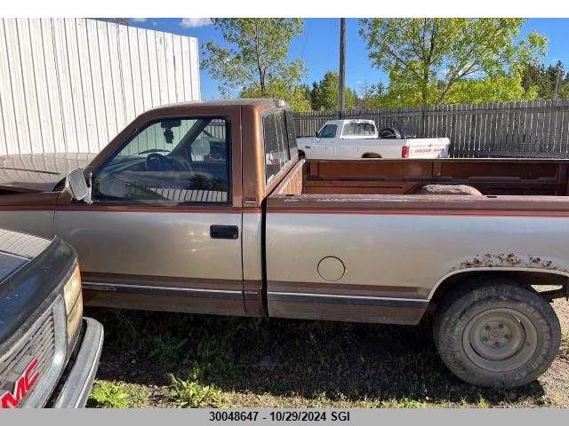 1990 GMC Sierra C1500 VIN: 2GTEC14C6L1542543 Lot: 30048647