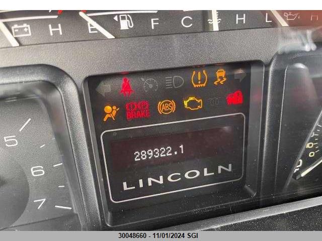 2010 Lincoln Navigator VIN: 5LMJJ2J5XAEJ04466 Lot: 30048660