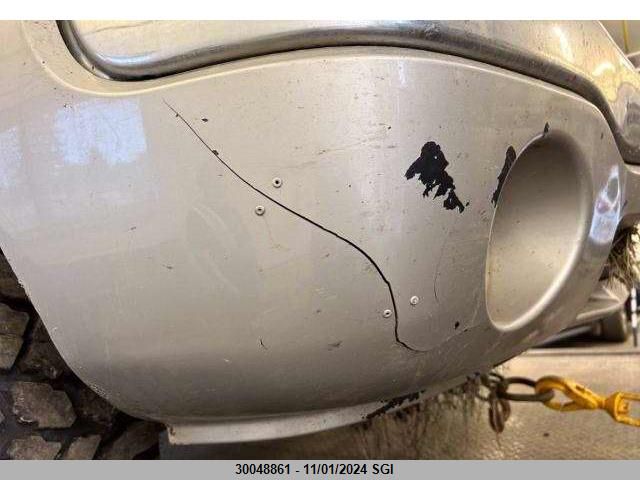 2005 GMC Sierra K2500 Heavy Duty VIN: 1GTHK23255F910754 Lot: 30048861