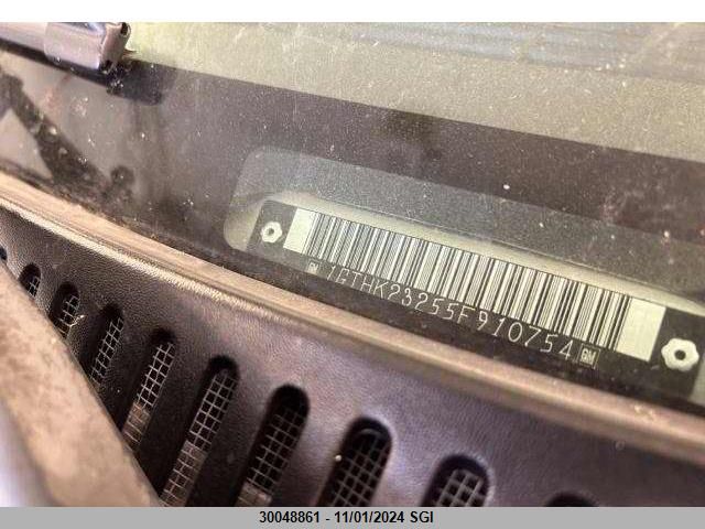 2005 GMC Sierra K2500 Heavy Duty VIN: 1GTHK23255F910754 Lot: 30048861