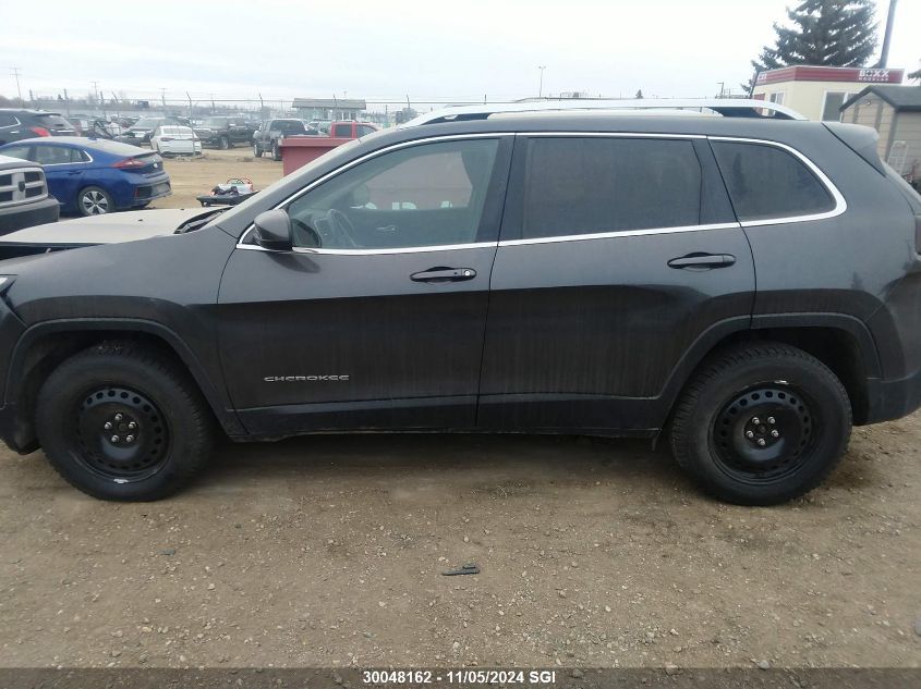 2016 Jeep Cherokee Latitude VIN: 1C4PJMCS3GW150773 Lot: 30048162