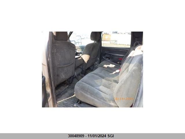 2006 Chevrolet Silverado K2500 Heavy Duty VIN: 1GCHK23296F133495 Lot: 30048909