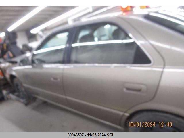 1999 Toyota Camry Le/Xle VIN: JT2BG22K4X0282645 Lot: 30046597