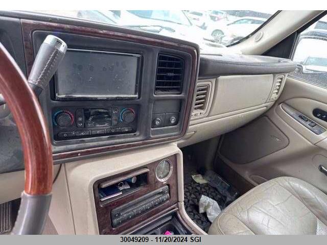 2005 Cadillac Escalade Luxury VIN: 1GYEK63NX5R240762 Lot: 30049209