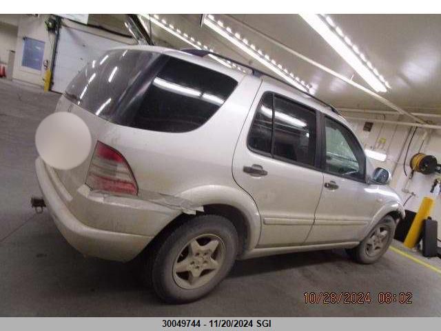 1999 Mercedes-Benz Ml 320 VIN: 4JGAB54E6XA120421 Lot: 30049744