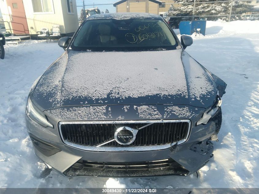 2019 Volvo S60 T6 Momentum VIN: 7JRA22TK4KG000537 Lot: 30049430