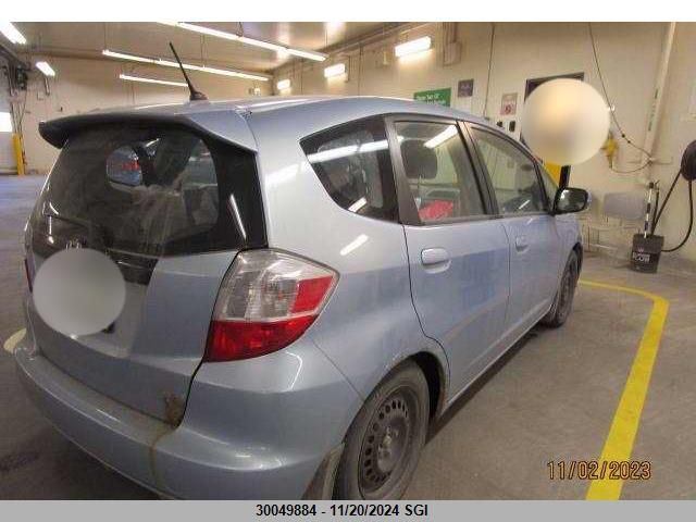 2009 Honda Fit Lx VIN: JHMGE88549S813792 Lot: 30049884