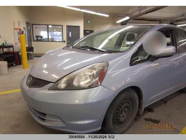 2009 Honda Fit Lx VIN: JHMGE88549S813792 Lot: 30049884