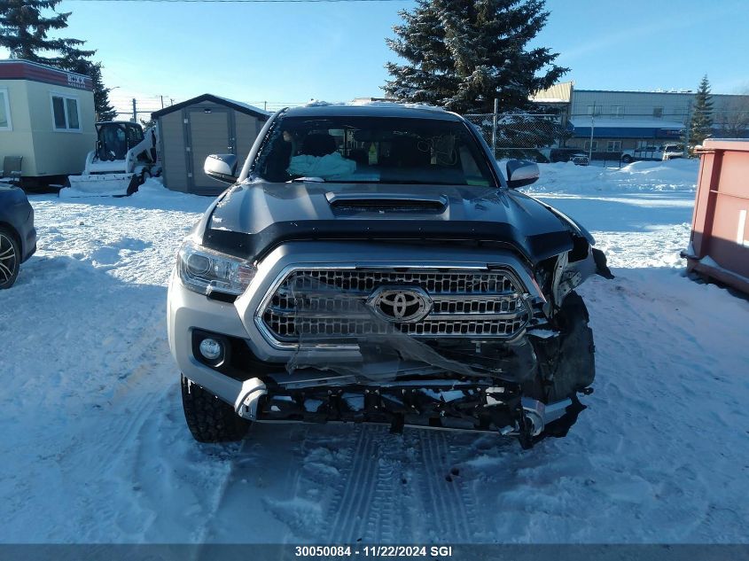 2017 Toyota Tacoma Dbl Cab/Sr5/Trd Sport/Or VIN: 5TFDZ5BN2HX023568 Lot: 30050084