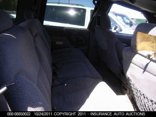 1997 Chevrolet Tahoe C1500 VIN: 1GNEC13R9VJ371776 Lot: 8850022